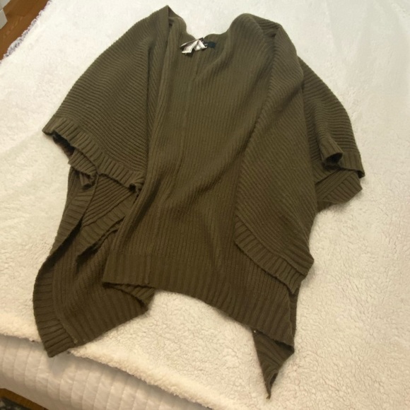 Sweater pancho - Picture 3 of 4